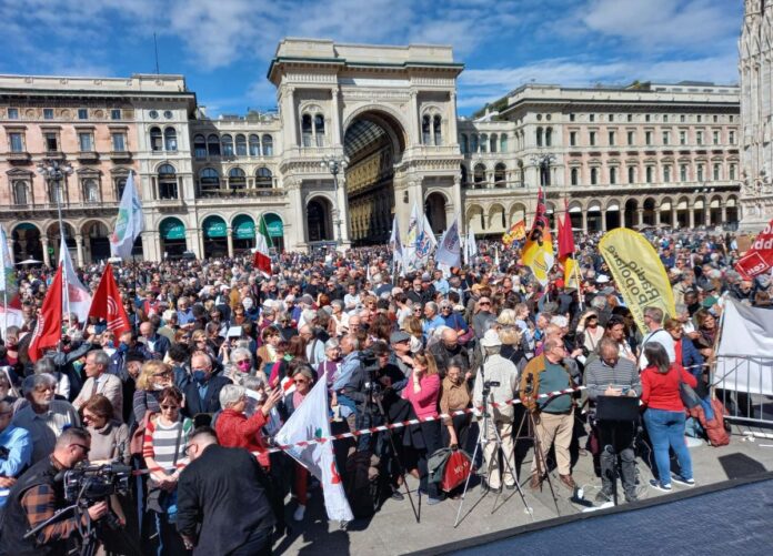 Piazza Duomo Manifestazione